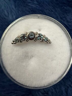 BVLA 5 Gem Graduating Panaraya Body Jewelry